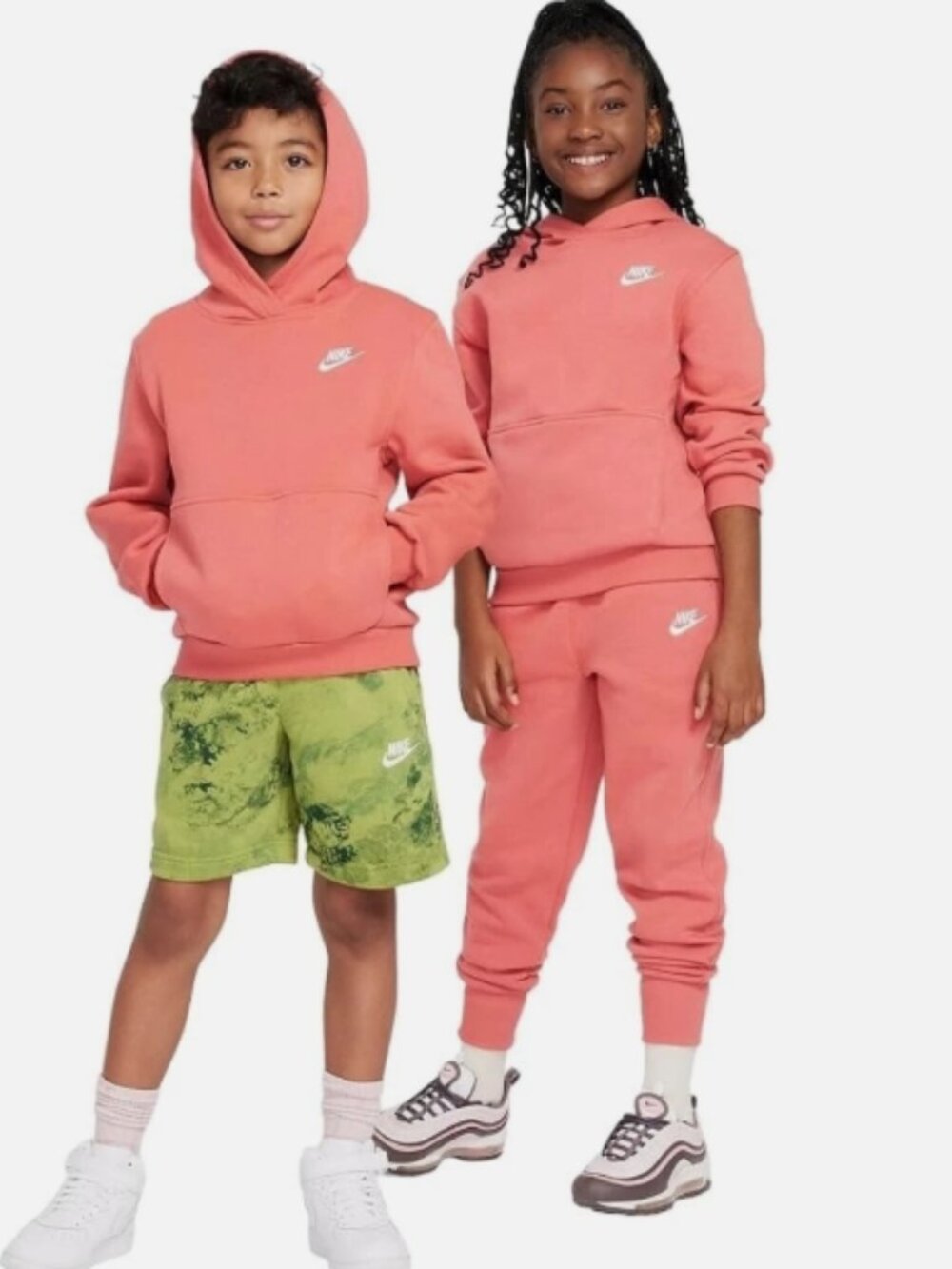 Nike Big Kids' Sportswear Club Fleece Hoodie (Adobe/White) Size Small